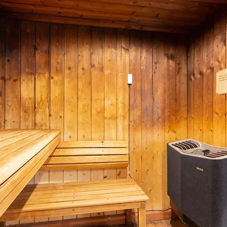 Lejlighed A Saint-lary Avec Piscine, Sauna Et Parking Securise - Fr-1-296-398