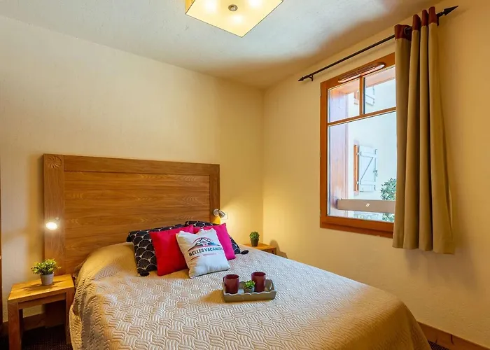 Appartement Confortable Au Centre-ville Avec Piscine Et Wifi - Fr-1-296-398 Saint-Lary-Soulan