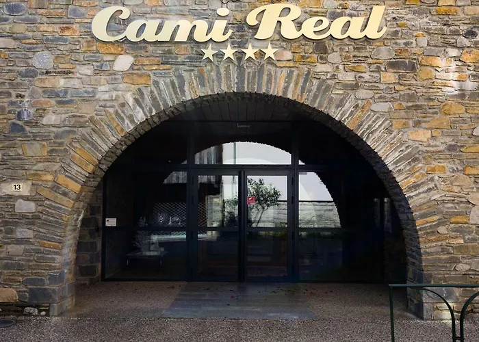 A Saint-lary Avec Piscine, Sauna Et Parking Securise - Fr-1-296-398 Lejlighed Saint-Lary-Soulan