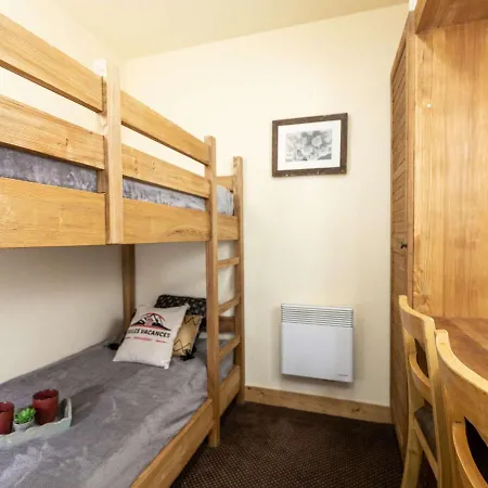 A Saint-lary Avec Piscine, Sauna Et Parking Securise - Fr-1-296-398 Apartman Saint-Lary-Soulan